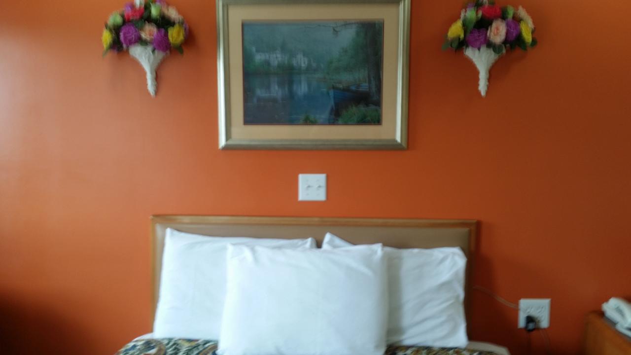 River Mist Inn Sturgeon Falls Dış mekan fotoğraf