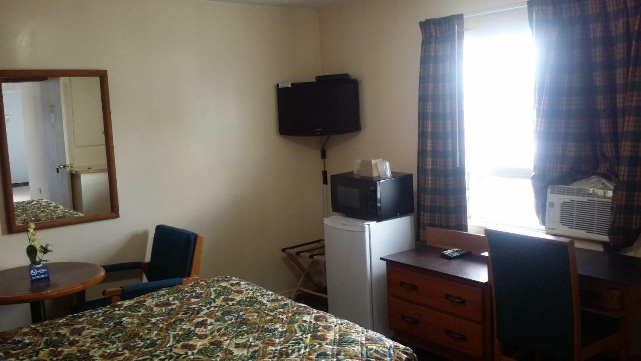 River Mist Inn Sturgeon Falls Dış mekan fotoğraf