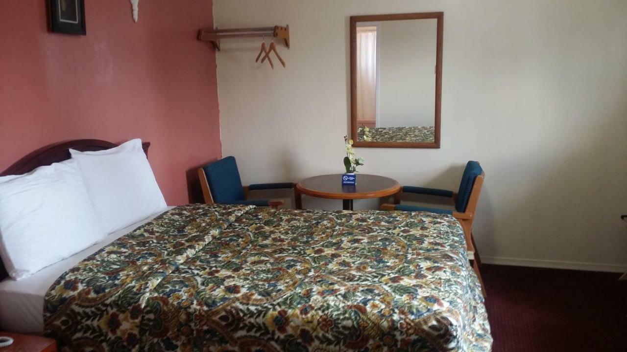 River Mist Inn Sturgeon Falls Dış mekan fotoğraf