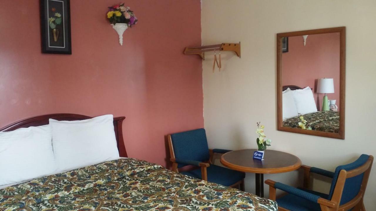 River Mist Inn Sturgeon Falls Dış mekan fotoğraf